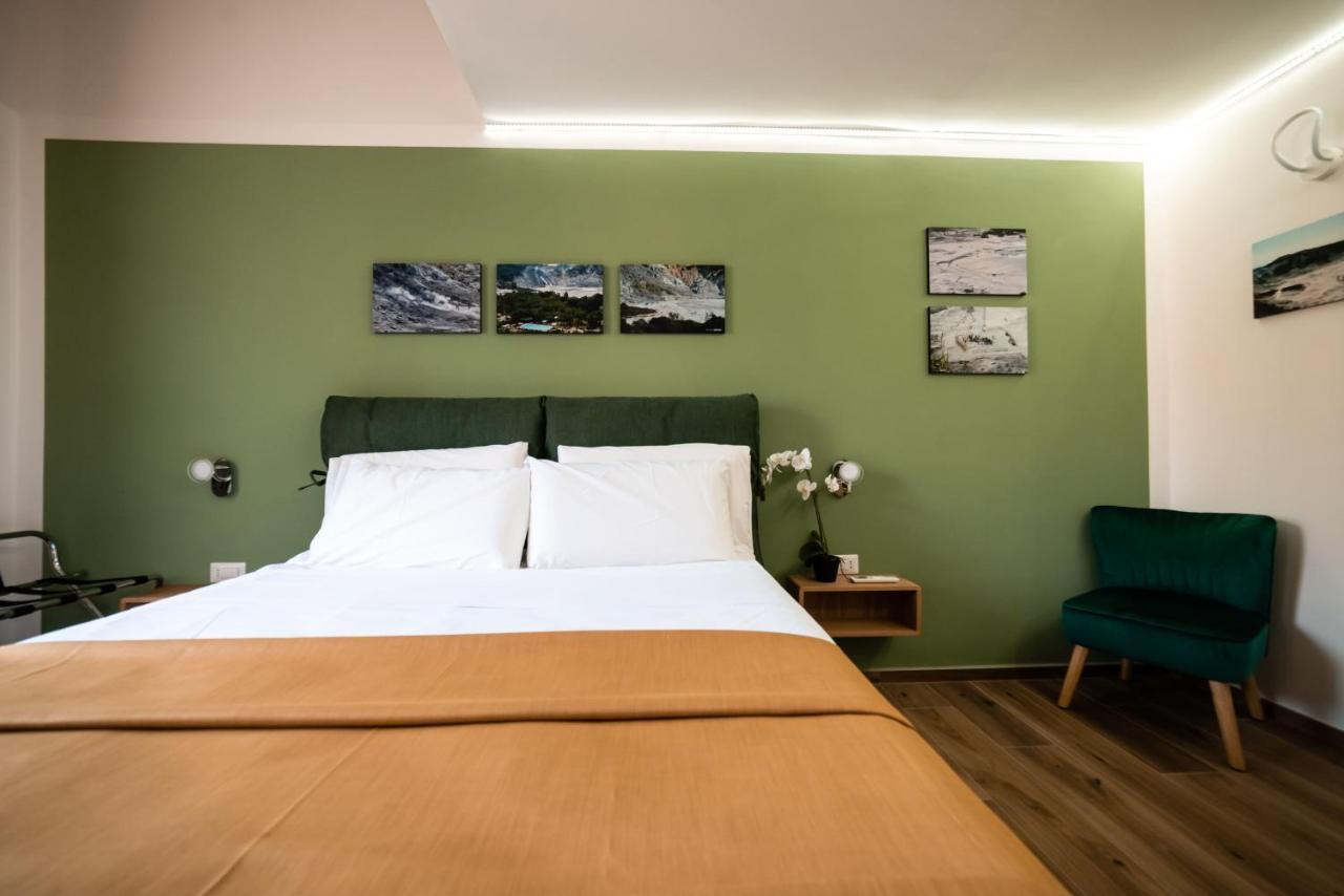 Centro Storico Bed E Breakfast Acomodação com café da manhã Pozzuoli Exterior foto